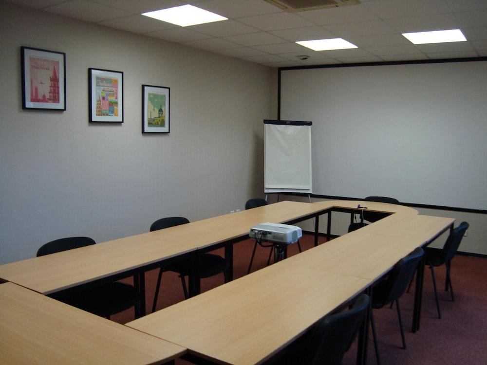 Ibis Budget Toulouse Centre Gare Εξωτερικό φωτογραφία